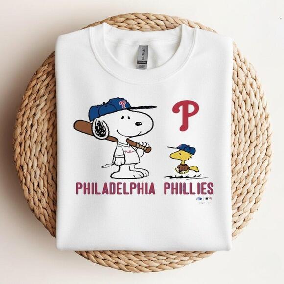 Other - Philadelphia Phillies Peanuts Snoopy Unisex T Shirt 73